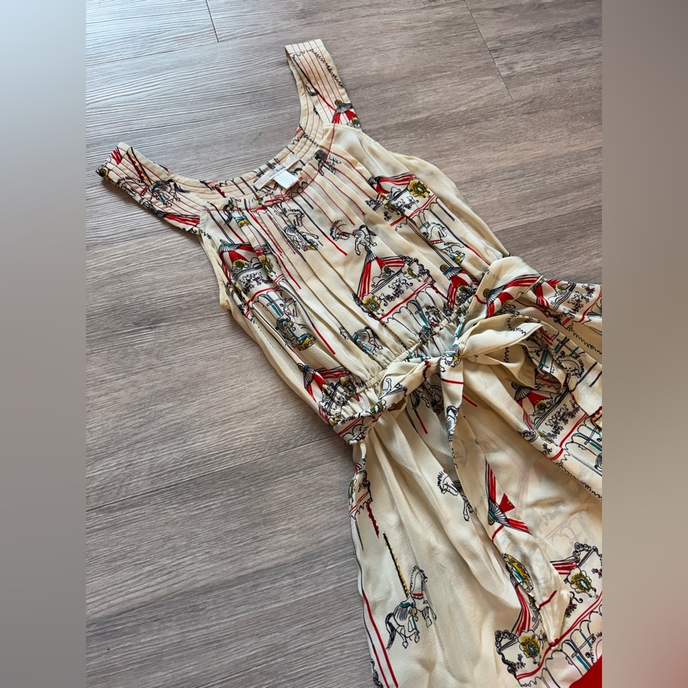 Dress - Picture 3 of 3
